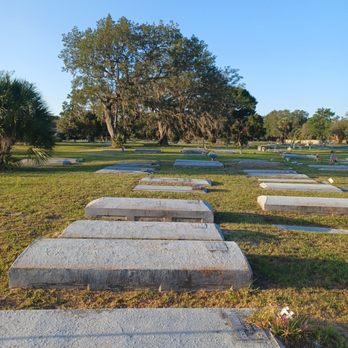 Boston Cemetery - Landmarks & Historical Buildings Near Me - Oviedo, Florida Boston Cemetery - Landmarks & Historical Buildings Near Me - Oviedo, Florida