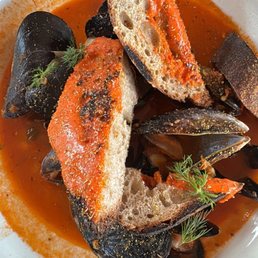 Mussels in tomato broth Mussels in tomato broth