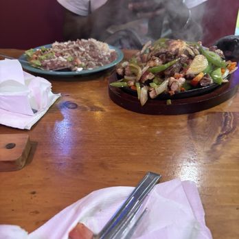 Panchos Mexican Restuarant - Fajitas - Mexican Near Me - Hesperia, California