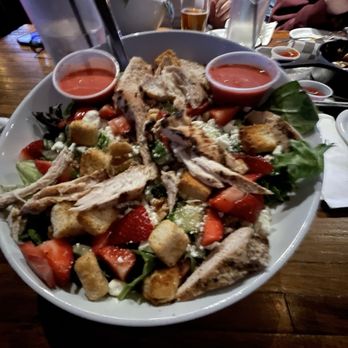 Forty Thieves - Strawberry goat cheese salad with chicken - Pubs Near Me - Buffalo, New York