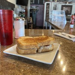 Kountry Kafe - Tuna melt