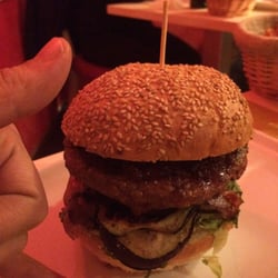 La Tana del Luppolo - Hamburger di maremmana e verdure grigliate