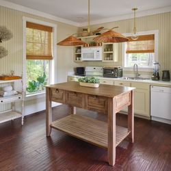 Hidden Pond Cottage