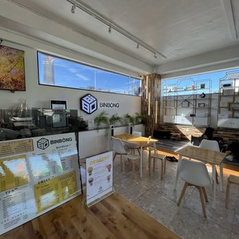 BinBong - Interior - Coffee & Tea Near Me - Orlando, Florida