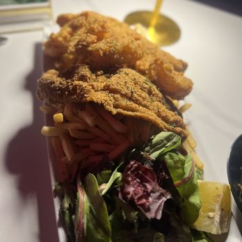Sasha - Seafood combo - Southern Near Me - Addison, Texas