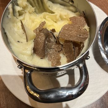 Amelia Gene's - Golden potato fondue - Bars Near Me - Memphis, Tennessee