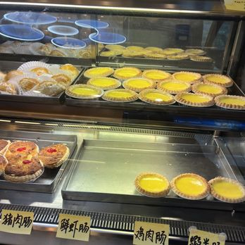 Golden Steamer - Bakeries Near Me - New York, New York