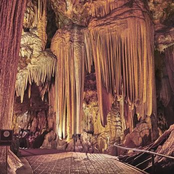 Luray Caverns - Saracen's Tent - Museums Near Me - Luray, Virginia Luray Caverns - Saracen's Tent - Museums Near Me - Luray, Virginia