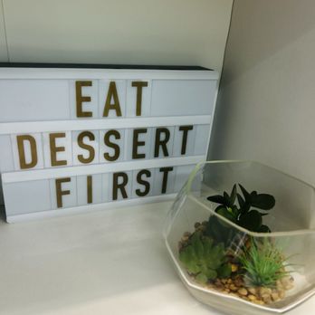 Desserts by Sprinkled Sweetness - Decor - Bakeries Near Me - Philadelphia, Pennsylvania Desserts by Sprinkled Sweetness - Decor - Bakeries Near Me - Philadelphia, Pennsylvania