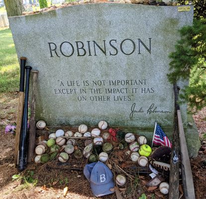 Cypress Hills Cemetery by null