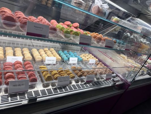 Le Macaron French Pastries by null