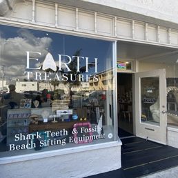 Exterior photo of Earth Treasures - Venice, Florida Exterior photo of Earth Treasures - Venice, Florida