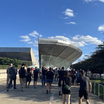 Soldier Field - Stadiums & Arenas Near Me - Chicago, Illinois Soldier Field - Stadiums & Arenas Near Me - Chicago, Illinois