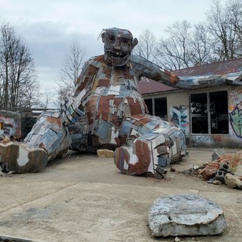 Big Rusty By Thomas Dambo - Public Art Near Me - Hainesport, New Jersey Big Rusty By Thomas Dambo - Public Art Near Me - Hainesport, New Jersey