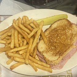 Golden Pizza Restaurant - Grilled ham & cheese with french fries
