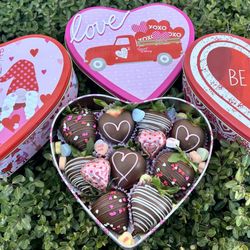 Sprinkle Me Sweets - Valentine tin heart $25