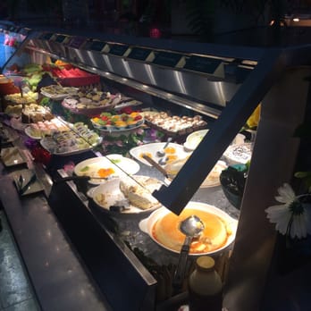 Mandarin Restaurant - More sweets - Buffets Near Me - Vaughan, Ontario