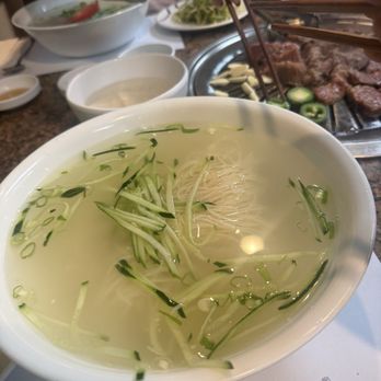 The Corner Place Restaurant - D O N G  C H I  M I  G O O K  S O O (동 치 미 국 수) - Korean Near Me - Los Angeles, California