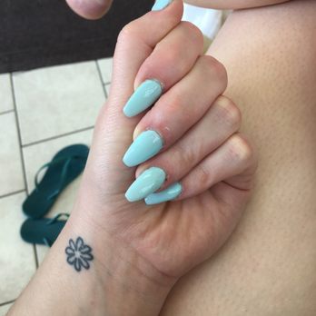 Vie's Nails - Nail Salons Near Me - Chicago, Illinois Vie's Nails - Nail Salons Near Me - Chicago, Illinois