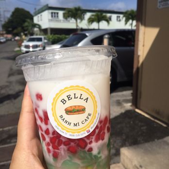 Bella Banh Mi Cafe - Che - rainbow dessert $4 - Sandwiches Near Me - Honolulu, Hawaii