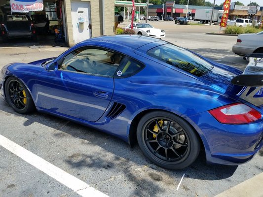 Reflection Auto Salon