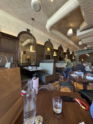 DeNucci's Lincoln Park by null