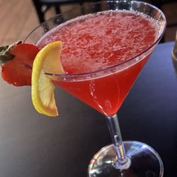 Pure Lounge - Strawberry lemon drop