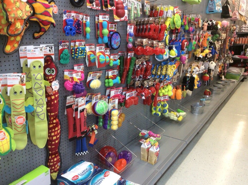 PICKY PUPPY Updated May 2024 10 Photos 1724 S Gold St, Centralia