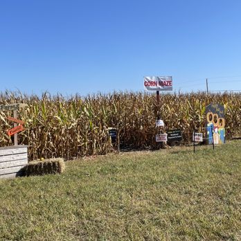Hogan Farms Pumpkin Patch & Corn Maze - Pumpkin Patches Near Me - Brownsburg, Indiana Hogan Farms Pumpkin Patch & Corn Maze - Pumpkin Patches Near Me - Brownsburg, Indiana