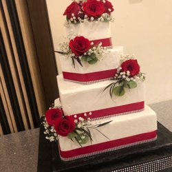 Jane's Cakes And Confections - Athena & Les Courts wedding cake
