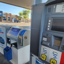 Chevron Gas Station - Super clean and the pumps always work with no issues.