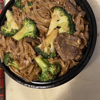 Penny's Oak Park - Pad Se Eu - Noodles Near Me - Oak Park, Illinois Penny's Oak Park - Pad Se Eu - Noodles Near Me - Oak Park, Illinois