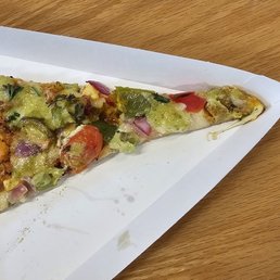 Paneer tikka pizza Paneer tikka pizza