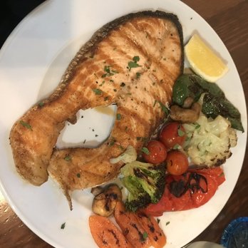 O Tainadas - Grilled salmon - Portuguese Near Me - Lisbon, 11 O Tainadas - Grilled salmon - Portuguese Near Me - Lisbon, 11