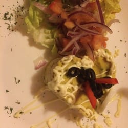 Restaurant Lola - Mashed potato with tuna