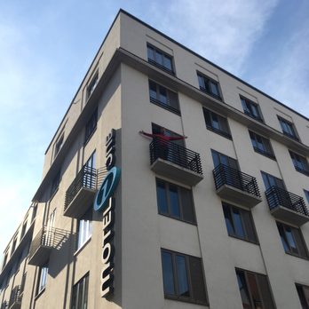 Motel One Leipzig-Nikolaikirche - Corner room, 310 - Hotels Near Me - Leipzig, SN