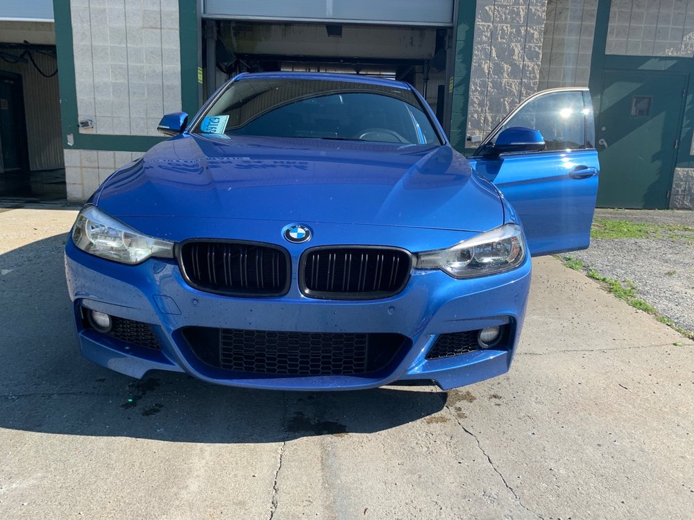 VILLAGE CAR WASH 10 Reviews 68 Woodstock Ave, Rutland, Vermont