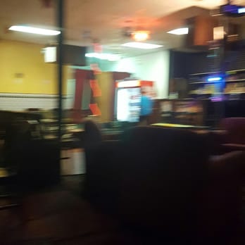 Dijlah Hookah Lounge - Hookah Bars Near Me - Pittsburgh, Pennsylvania
