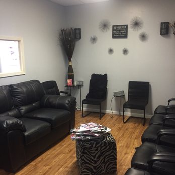 Revive Beauty Bar - Waiting area - Hair Salons Near Me - Mobile, Alabama Revive Beauty Bar - Waiting area - Hair Salons Near Me - Mobile, Alabama