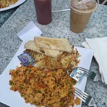 Olive Cafe - Sultans scramble - Breakfast & Brunch Near Me - San Diego, California
