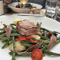 Bagatelle - Nicoise Salad