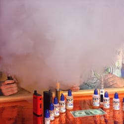 Premier Vapes - Great juice, great people, great place!!!!!!