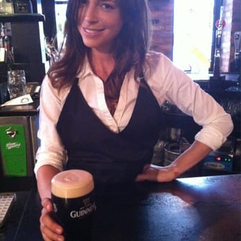 Elephant & Castle - The lovely and talented Cindy. - British Near Me - Toronto, Ontario Elephant & Castle - The lovely and talented Cindy. - British Near Me - Toronto, Ontario