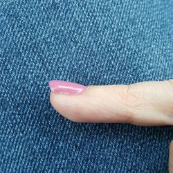 Pause Nails & Day Spa - Paint didn't even cover my nails
