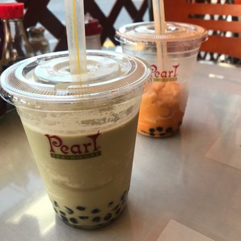 Pearl Tea House - Green tea late slush with boba and Thai tea slush with boba - Tea Rooms Near Me - Fresno, California