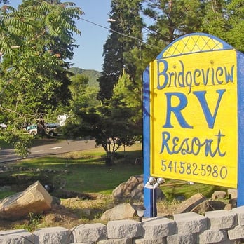 Bridgeview Rv Resort - 8880 Rogue River Highway - RV Parks Near Me - Grants Pass, Oregon