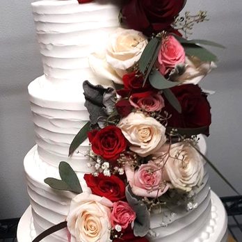 Platinum Floral - Wedding Cake Flowers - Florists Near Me - Bohemia, New York Platinum Floral - Wedding Cake Flowers - Florists Near Me - Bohemia, New York