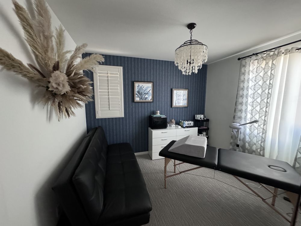 Renewed Skin Esthetics Logo