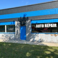Easton Automotive - Storefront (East)