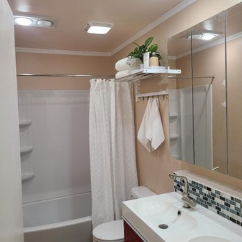 Leather & Blush Home Styling - Stephanie Rich somehow made my little bathroom look luxe - Home Staging Near Me Leather & Blush Home Styling - Stephanie Rich somehow made my little bathroom look luxe - Home Staging Near Me